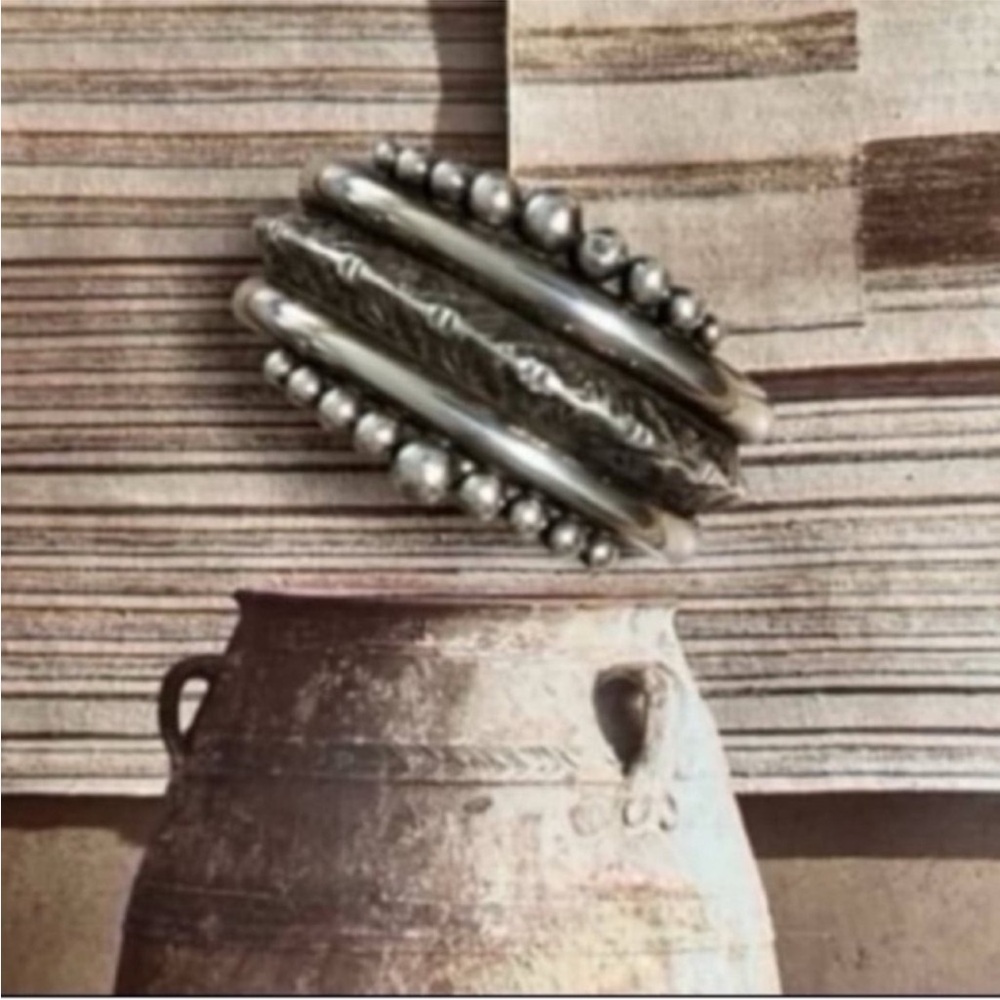 Vintage Heavy Solid Sterling Silver Cuff Bracelet - image 2